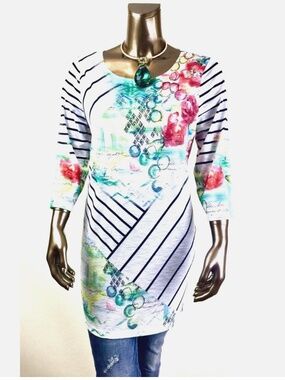 * NEW CLOSING - SALE CHICO'S $69 ZENERGY ABSTRACT 3/4-SLV SIZE 1 ( M )
